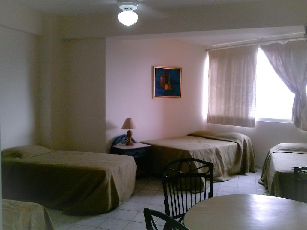 Apartahotel Jardines Metropolitanos Santiago De Los Caballeros Esterno foto