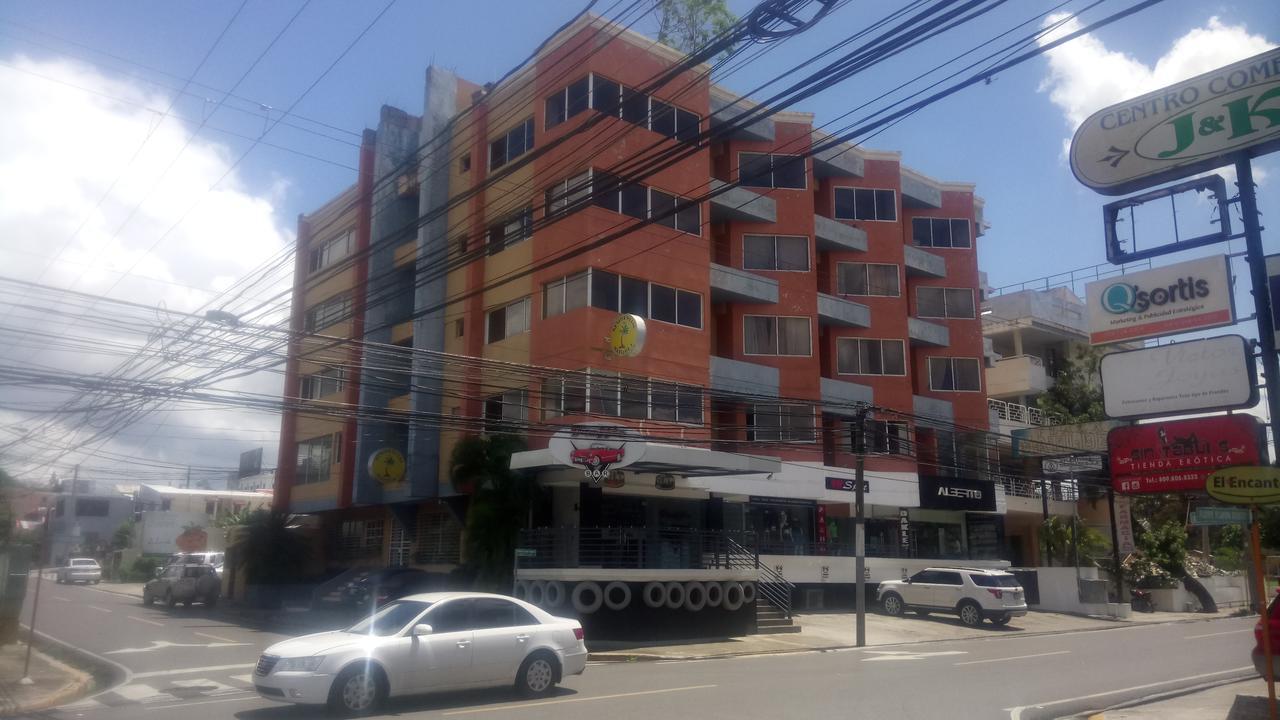 Apartahotel Jardines Metropolitanos Santiago De Los Caballeros Esterno foto