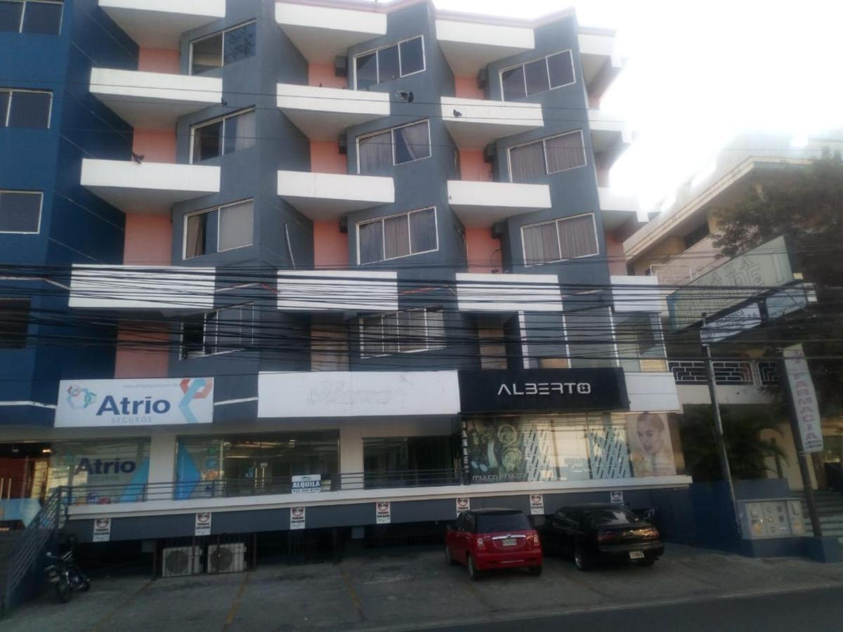 Apartahotel Jardines Metropolitanos Santiago De Los Caballeros Esterno foto